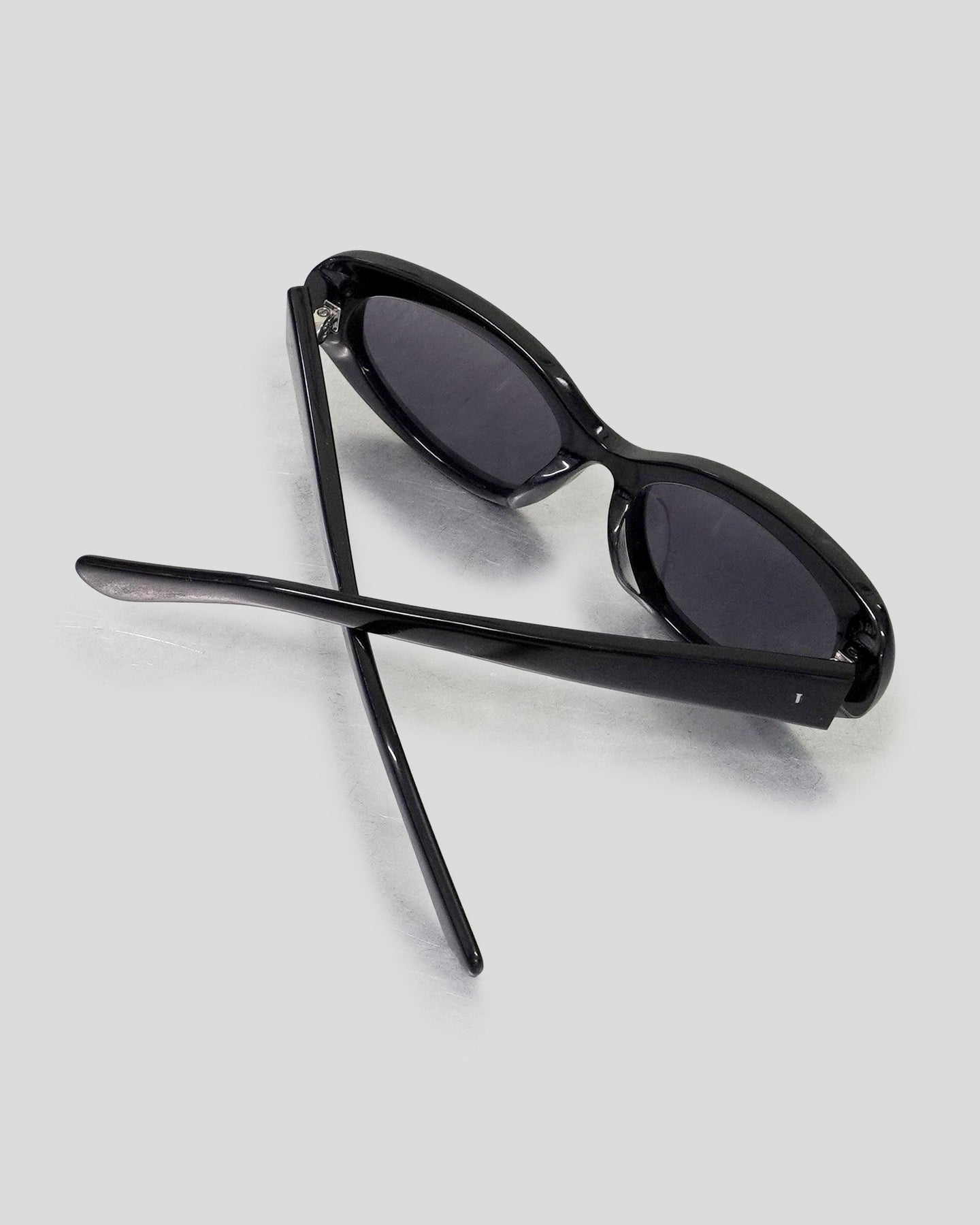 The Coco with Black Frame and Black Lens